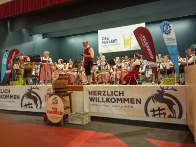 Volksfest_Eroeffnung-13.jpg