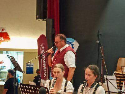 Volksfest_Eroeffnung-34.jpg